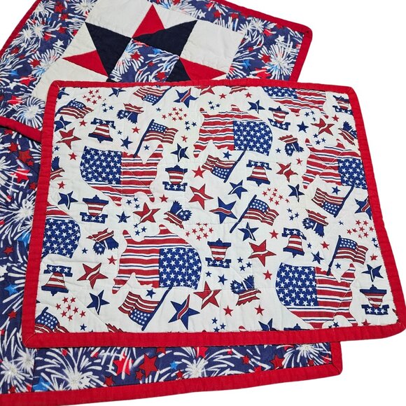 Patriotic Quilted Placemats Set Of 4 Fireworks & Stars Double-Sided Design Red/W - Picture 7 of 15